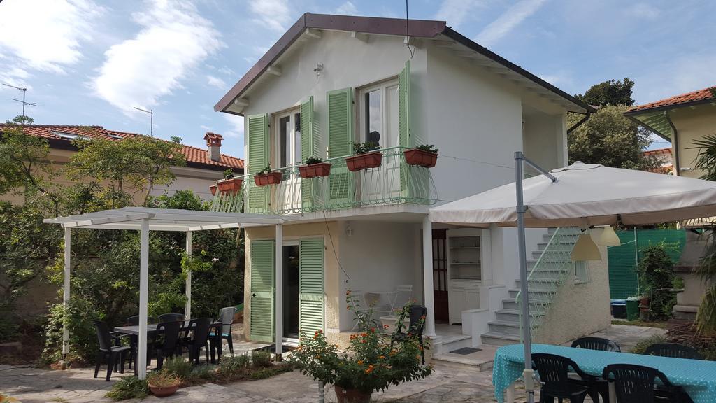 Le Mura Holiday Home Marina di Pietrasanta Eksteriør billede